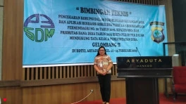 LILIAN C. Y. LIANDO, S.Pd